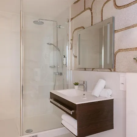 Western Ronceray Opera Hotell