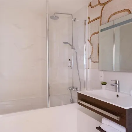 Western Ronceray Opera Paris