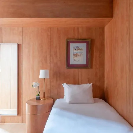 Western Ronceray Opera Paris