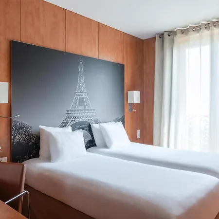 Western Ronceray Opera 3*