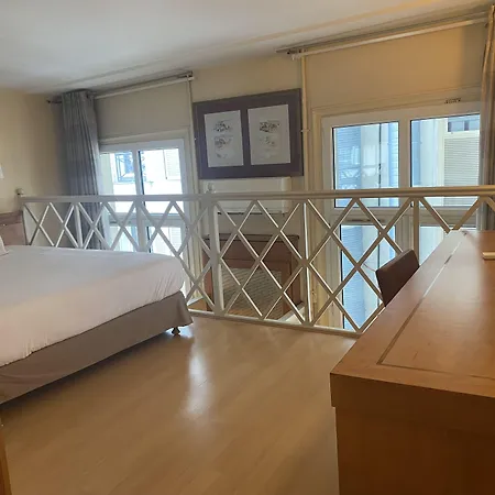 Western Ronceray Opera Hotell