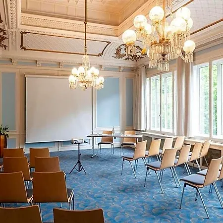 Western Ronceray Opera Hotel