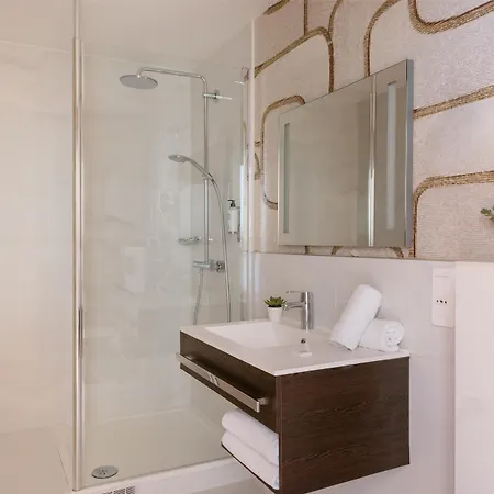 Western Ronceray Opéra Hotel 3*