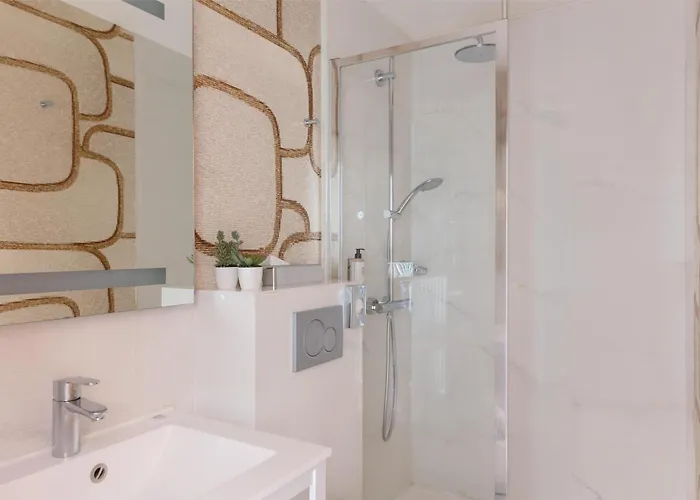 Hotel Western Ronceray Opera 3*