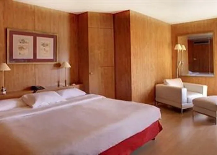 Western Ronceray Opéra Hotel 3*