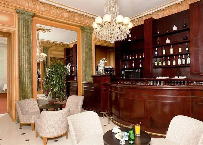 Hotel Western Ronceray Opéra 3*