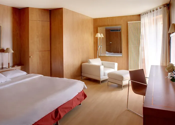 Hotel Western Ronceray Opera