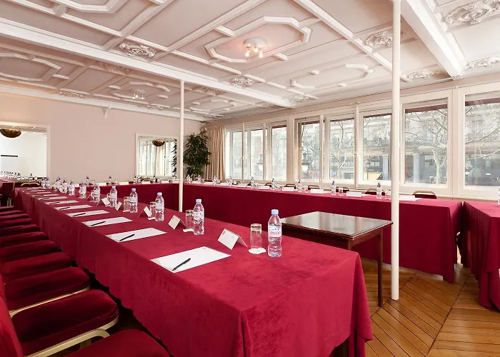 Western Ronceray Opera 3* Париж