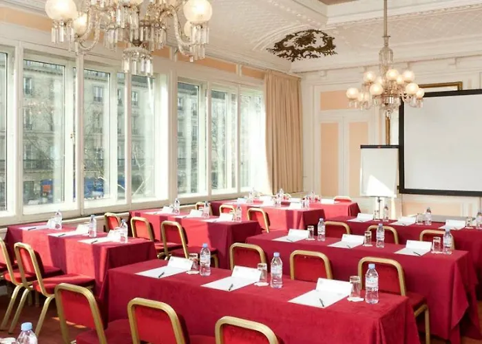 Отель Western Ronceray Opera 3*